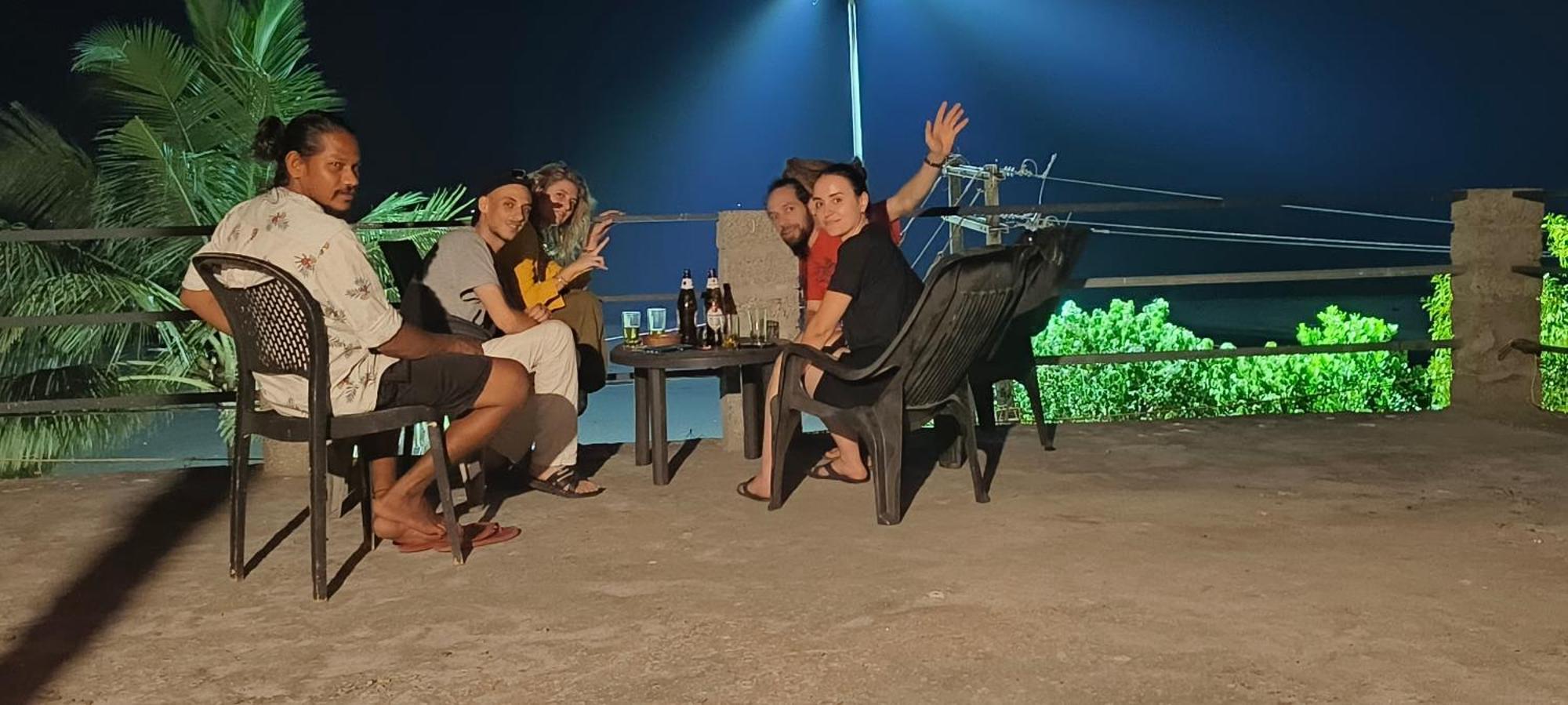 Funky Art Beach House Alappuzha Екстериор снимка