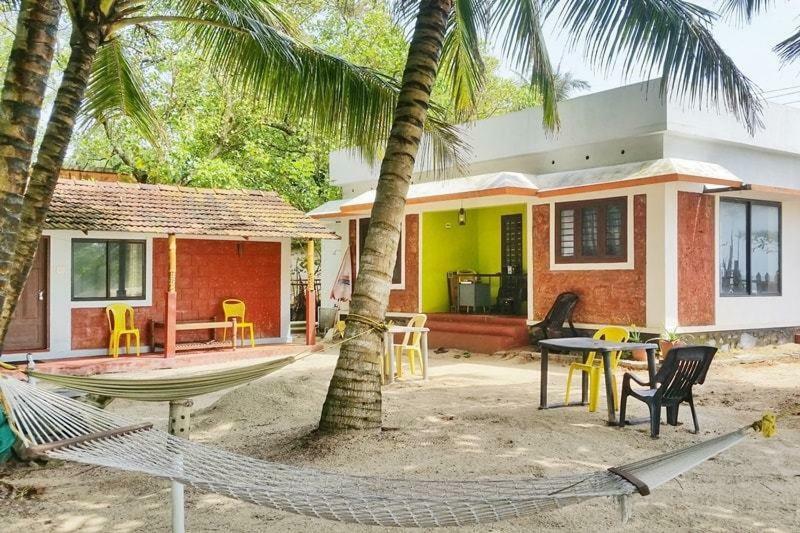 Funky Art Beach House Alappuzha Екстериор снимка